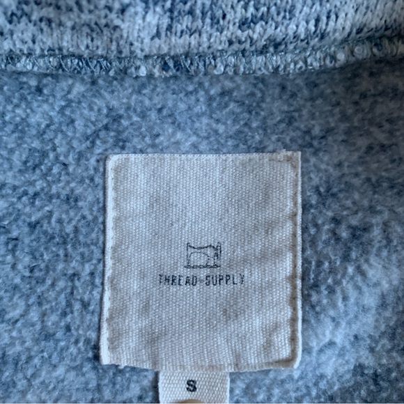 THREAD & SUPPLY sweatshirt pullover white blue Size
Small - Picture 9 of 15